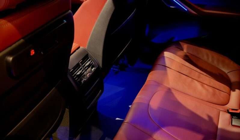 
								BMW X6 xDrive40i M Sport full									