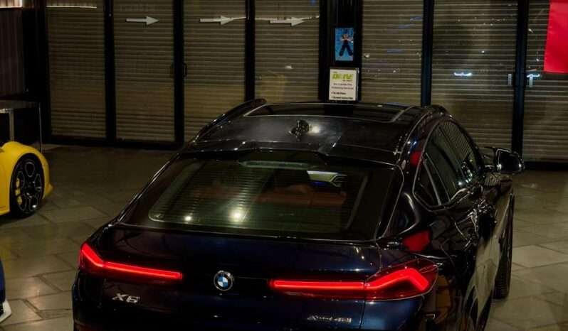 
								BMW X6 xDrive40i M Sport full									