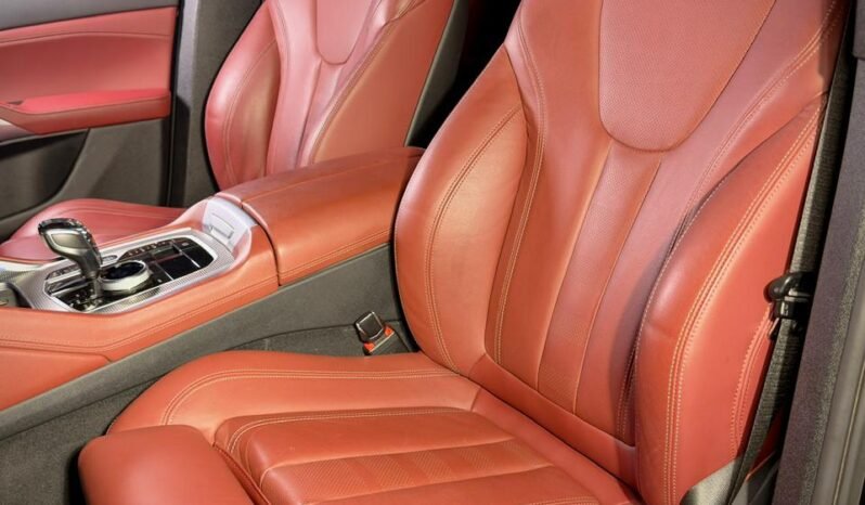 
								BMW X6 xDrive40i M Sport full									