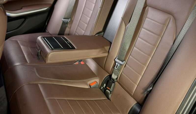 
								BMW 330i M Sport (G20 LCI) full									