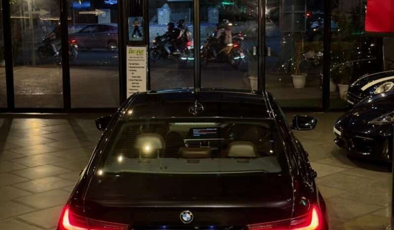 
								BMW 330i M Sport (G20 LCI) full									