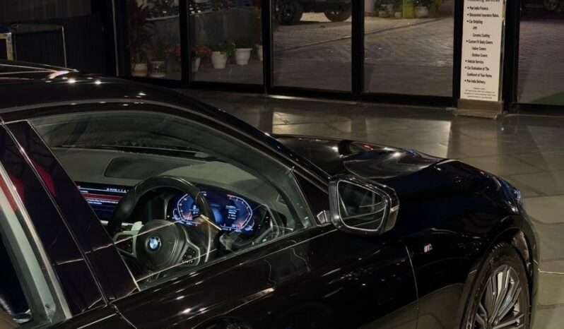 
								BMW 330i M Sport (G20 LCI) full									