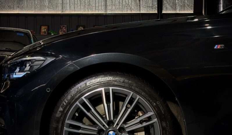 
								BMW 330i M Sport (G20 LCI) full									