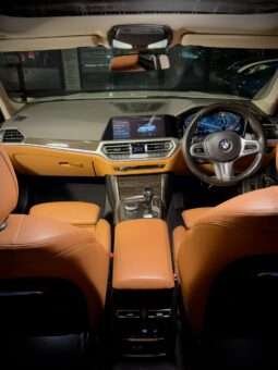 
										BMW 330Li M Sport Limousine full									