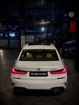 
										BMW 330Li M Sport Limousine full									