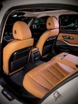 
										BMW 330Li M Sport Limousine full									