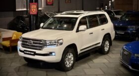 Toyota Land Cruiser LC200