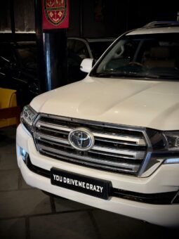 
										Toyota Land Cruiser LC200 full									