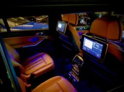 
										BMW X7 xDrive40i M Sport full									