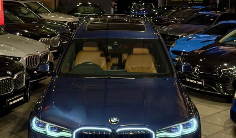 
								BMW X7 xDrive40i M Sport full									