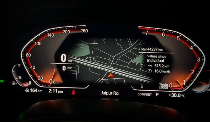 
								BMW X7 xDrive40i M Sport full									