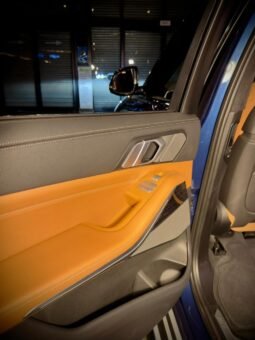 
										BMW X7 xDrive40i M Sport full									