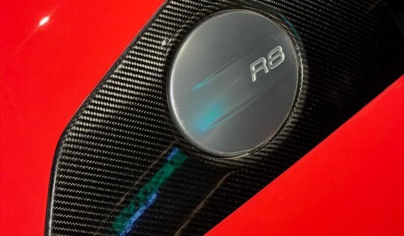 
								Audi R8 V10 Plus Coupe full									