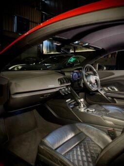 
										Audi R8 V10 Plus Coupe full									