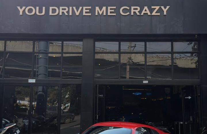 
								Audi R8 V10 Plus Coupe full									