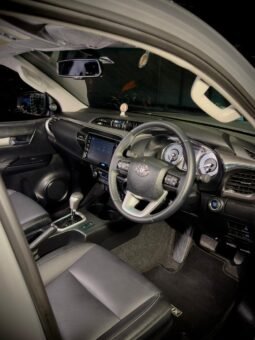 
										Toyota Hilux High AT 2024 (Brand New Condition) full									