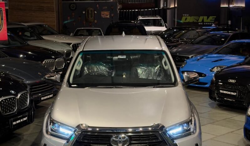 
								Toyota Hilux High AT 2024 (Brand New Condition) full									