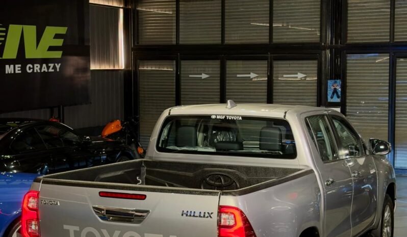 
								Toyota Hilux High AT 2024 (Brand New Condition) full									