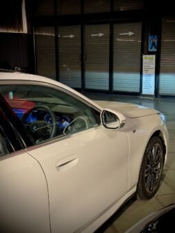 
										BMW 530Li MSport full									