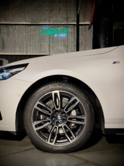 
										BMW 530Li MSport full									