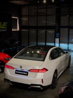 
										BMW 530Li MSport full									