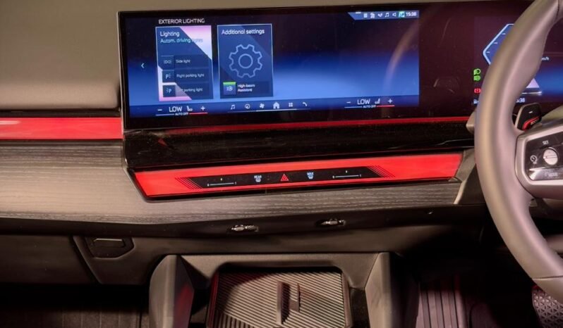 
								BMW 530Li MSport full									