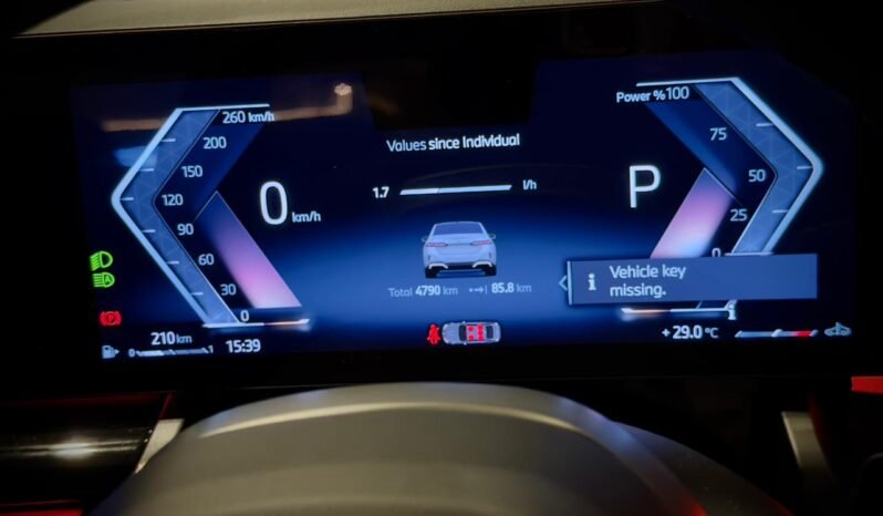 
								BMW 530Li MSport full									