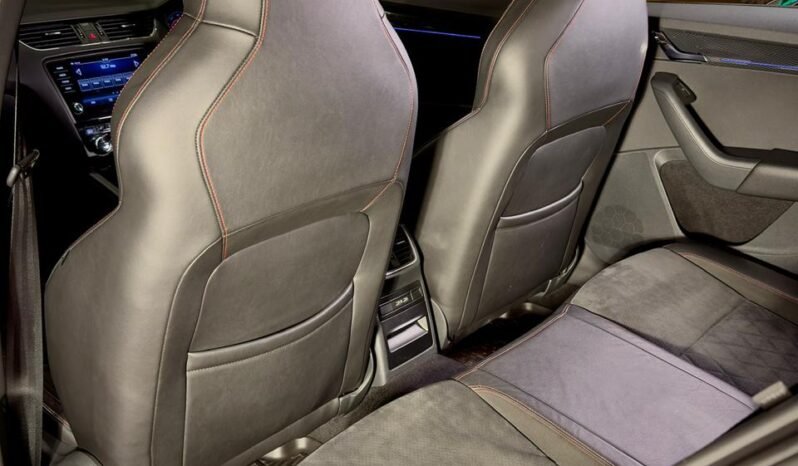 
								Škoda Octavia vRS 245 full									