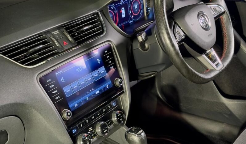 
								Škoda Octavia vRS 245 full									