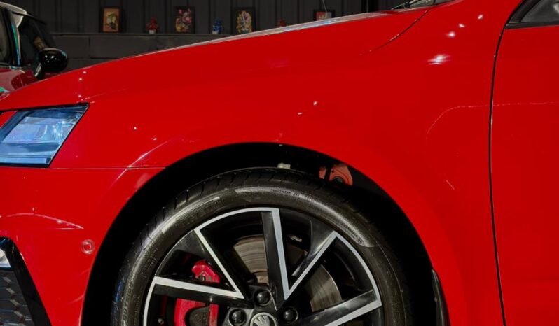 
								Škoda Octavia vRS 245 full									