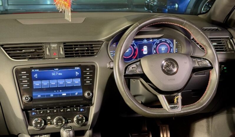 
								Škoda Octavia vRS 245 full									