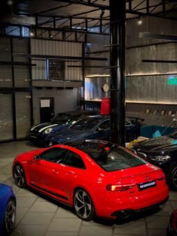 
										Audi RS5 Coupe full									