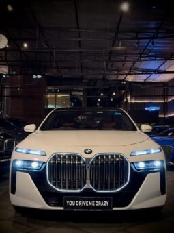 
										BMW 740i M Sport full									