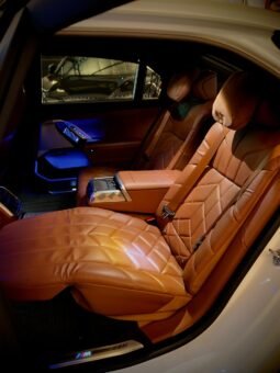 
										BMW 740i M Sport full									