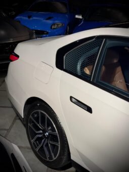 
										BMW 740i M Sport full									