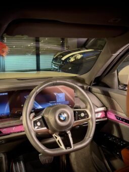 
										BMW 740i M Sport full									