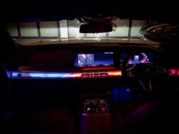 
										BMW 740i M Sport full									