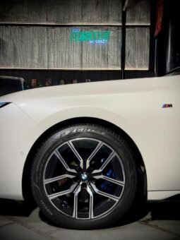 
										BMW 740i M Sport full									
