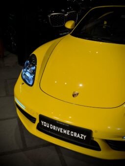 
										Porsche 718 Boxster full									