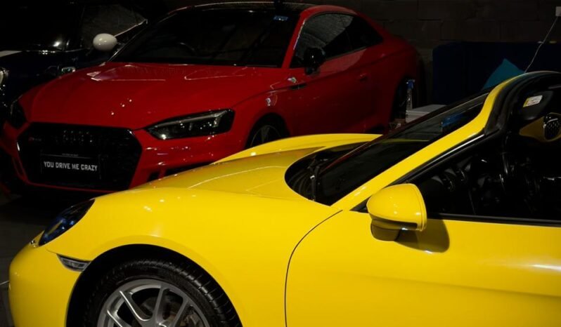 
								Porsche 718 Boxster full									