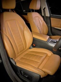 
										BMW 330Li M Sport LCI full									