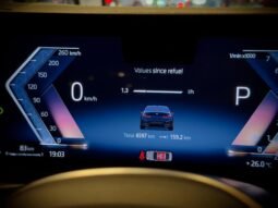 
										BMW 330Li M Sport LCI full									