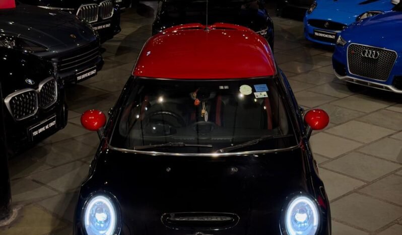 
								Mini Cooper S — JCW Tuned full									