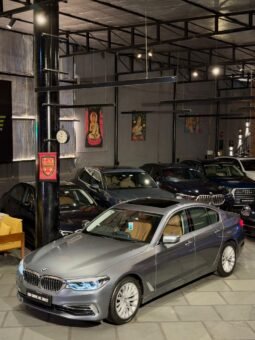 
										BMW 520d Luxury Line full									