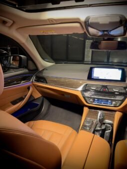 
										BMW 520d Luxury Line full									