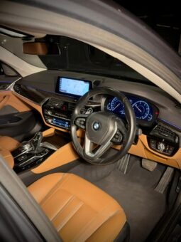 
										BMW 520d Luxury Line full									