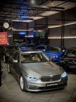 
										BMW 520d Luxury Line full									