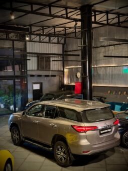 
										Toyota Fortuner 2.7 Petrol AT 4×2 full									