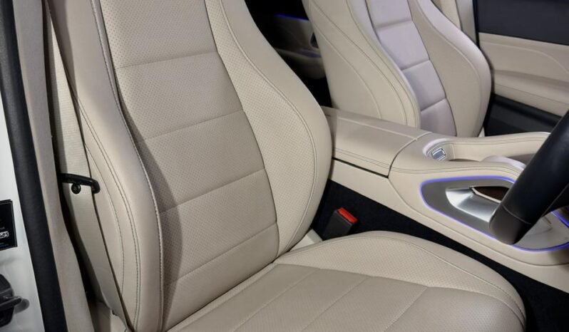 
								Mercedes-Benz GLE 300d LWB 4MATIC full									