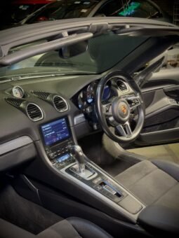 
										Porsche 718 Boxster — Agate Grey Metallic full									